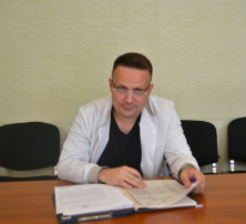 Заведующий отделением, врач-психиатр Леонид Леонидович Слободянюк Заведующий отделением, врач-психиатр Леонид Леонидович Слободянюк.